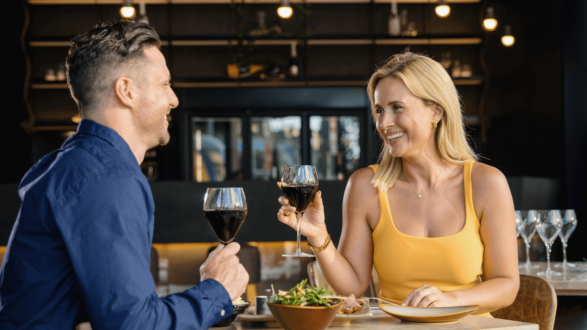 couple-with-wine